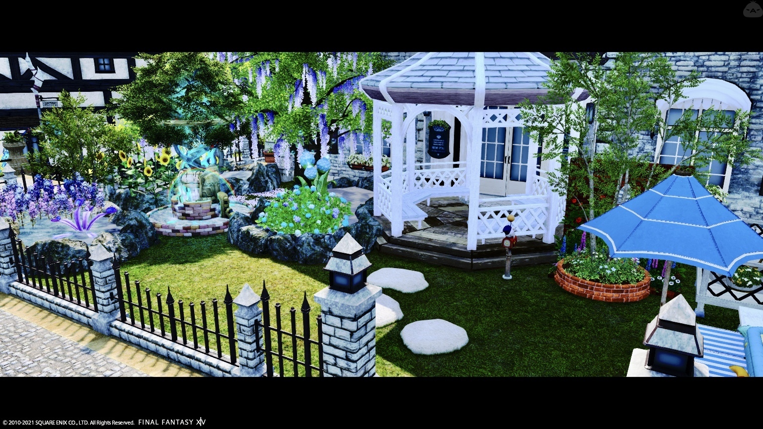 夏の庭 Housing Snap